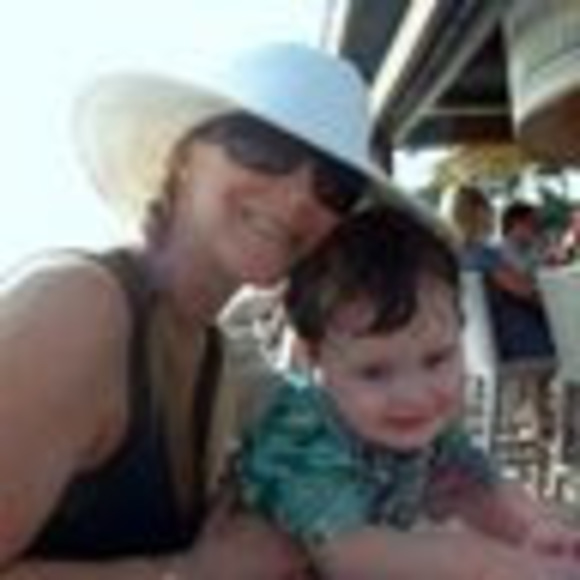 Meet your Posher, Pam - Picture 1 of 1